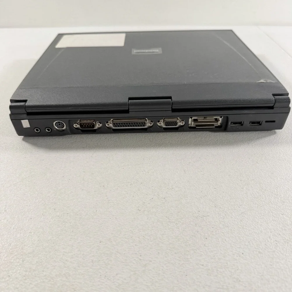 Vintage Twinhead P88 Laptop Computer Intel Pentium II AS IS FOR PARTS‎ READ